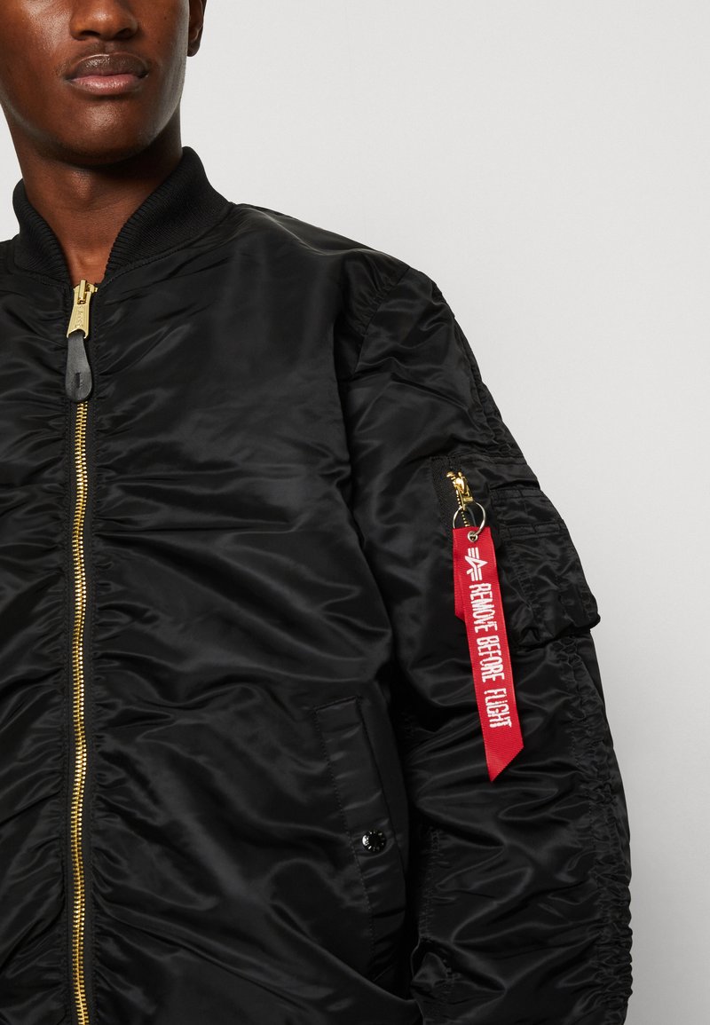 Alpha Industries MA-1 PUCKERED - Bomber Jacket - black - Zalando