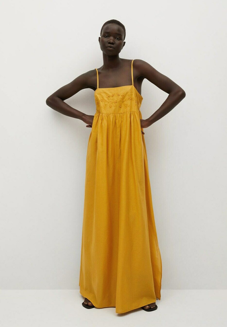 robe moutarde longue