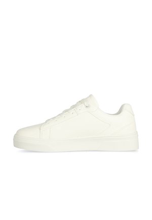 - Sneakersy niskie