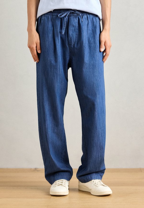 SPORTY BEACH - Relaxed fit jeans - washed indigo