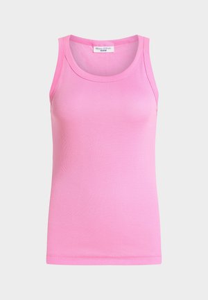 Rosa ribbet ermeløs tanktopp med rund hals fra Marc O'Polo Denim, vist på en enkel lys bakgrunn.