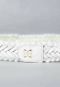 White braided belt made of leather with a smooth texture. Features a gold logo on a rectangular leather patch.