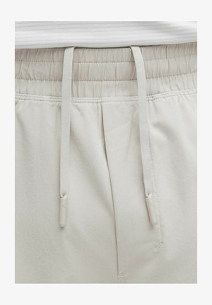 lululemon, - Krótkie spodenki sportowe