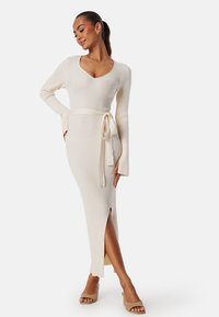 Bubbleroom SLIT - Robe pull - white