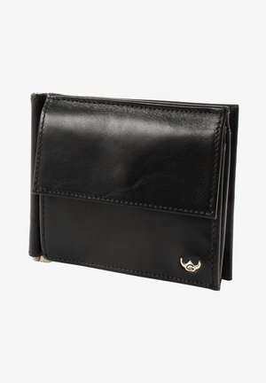 Portafoglio in pelle nera con pattina ripiegata, dettagli cuciti e un piccolo logo metallico sulla parte anteriore. Design compatto con più scomparti.