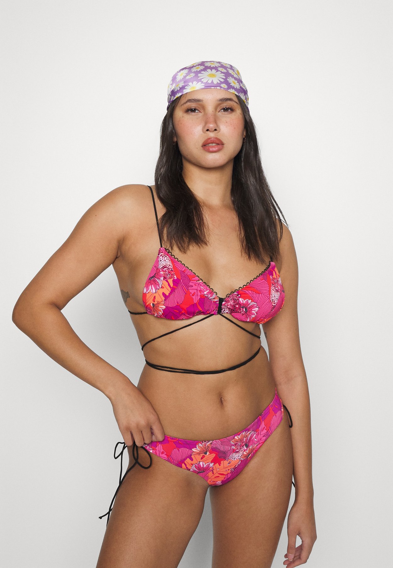 ONLLUCIA SET