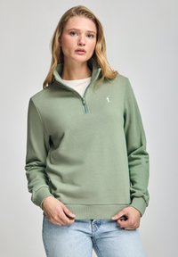 Unselected, jade green