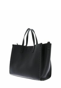 Czarna skórzana torba typu tote z podwójnymi uchwytami, prostokątnym kształtem, fakturowaną powierzchnią, widocznymi szwami i minimalistycznym designem.