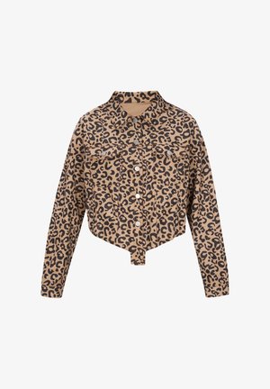 Krótkia kurtka w panterkę z kołnierzykiem, czarnymi guzikami i fakturą z materiału sztruksowego. Zawiera dwie kieszenie na klatce piersiowej dla dodatkowego akcentu.