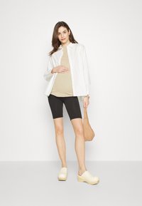 Vero Moda Maternity - VMMISA 2 PACK - Shorts - black Thumbnail Image 1