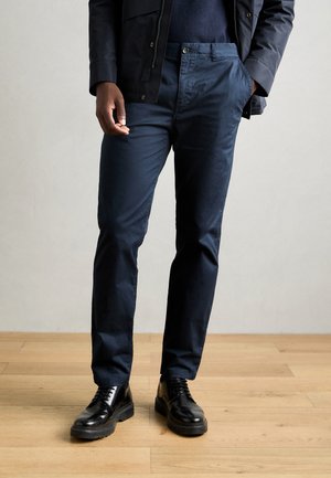 ESSENTIALS STUART  - Chinos - night
