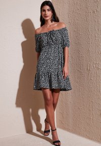 LELA Day dress - black