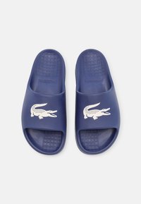 Lacoste SERVE SLIDE 1 CMA - Badslippers - navy/off white