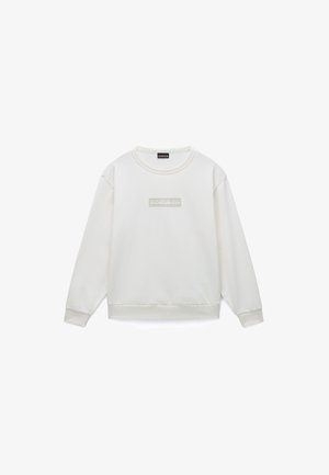 Lichtbeige sweatshirt gemaakt van zachte stof, met een geribbelde ronde hals, afgeplatte schouders en een rechthoekige logopatch aan de voorkant.