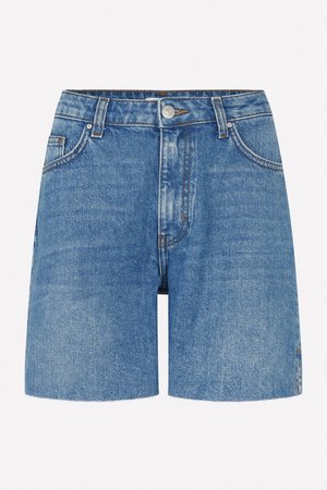 Lichtblauwe denim shorts met een hoge taille, een rafelige zoom, vo pockets en subtiele vervaging voor een textuur uitstralingen.