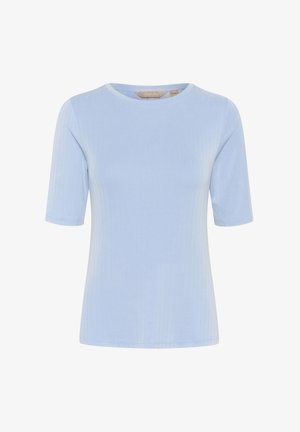 Hele sinise ribidega lühikeste varrukatega topp ümmarguse kaelusega, millel on pehme tekstuur ja napp figuur.