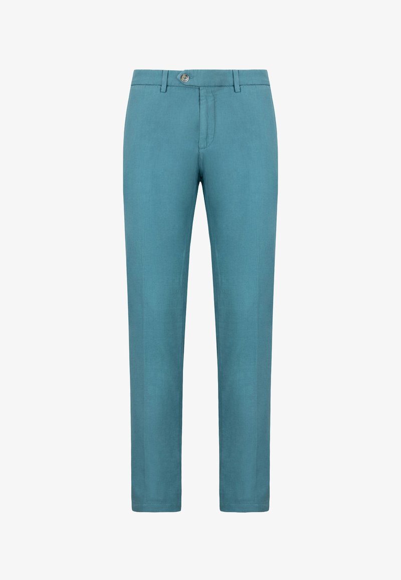 Türkisblaue, gerade geschnittene Hose mit vorderer Knopfleiste, Gürtelschlaufen und Seitentaschen, auf weißem Hintergrund dargestellt.