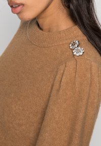 Vero Moda Pullover - tan