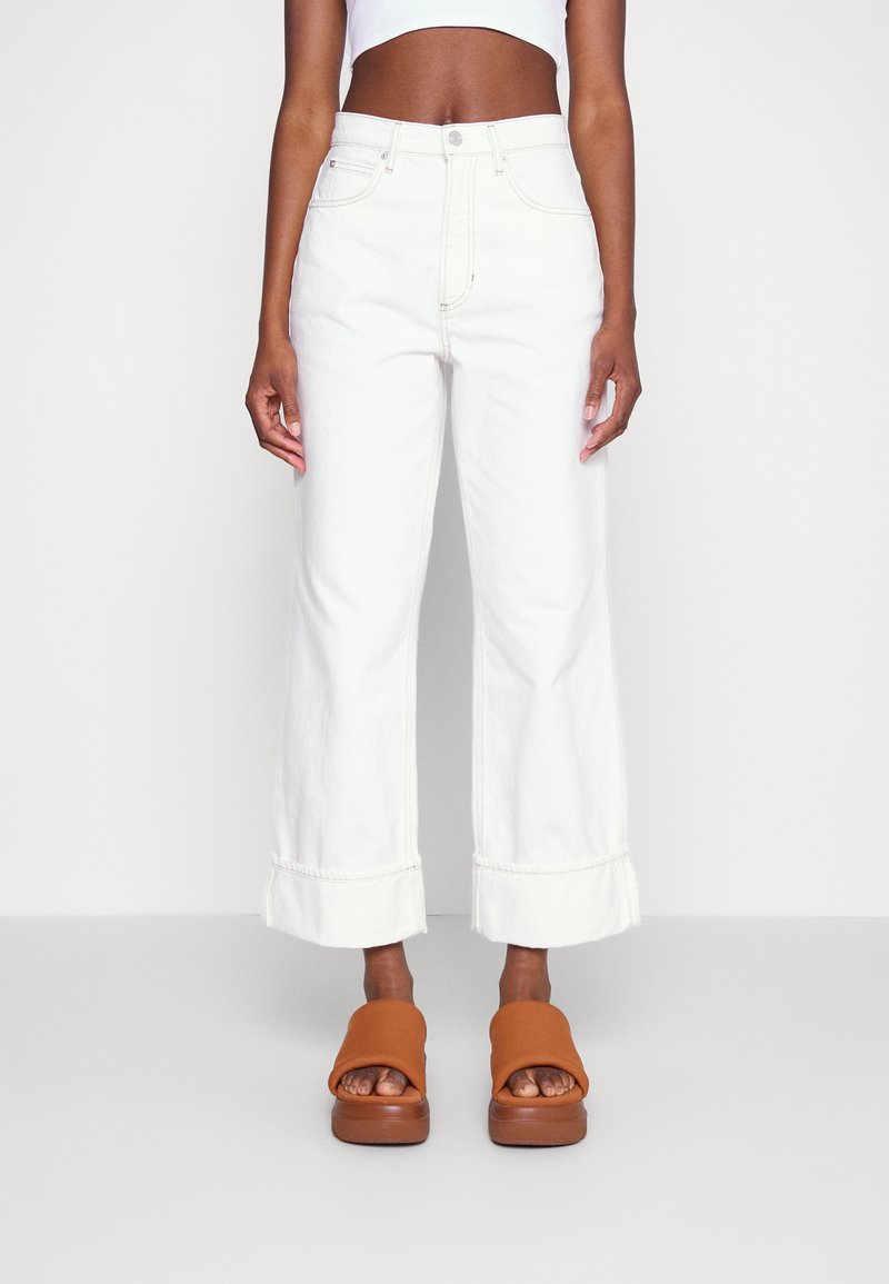 FRAME ROLLED HIGH RISE WIDE LEG Flared Jeans ecru/wit Zalando.nl