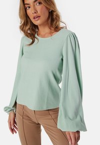 Bubbleroom LEONNE - Longsleeve - light green