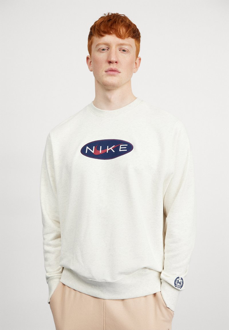 Nike Sportswear - M NSW CRW FT NCPS - Sweatshirt - oatmeal heather/midnight navy/(oatmeal), Forstørre