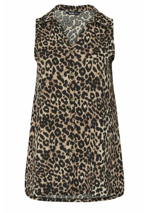 Blusa sin mangas de estampado de leopardo en tonos marrón y negro. Presenta un cuello con solapa y cierre de botones dorados en la parte delantera. Textura suave.