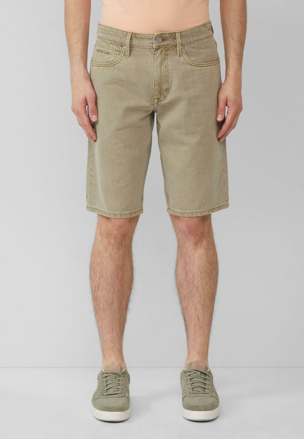 REGULAR FIT MID RISE - Jeans Shorts - helles olivgrün