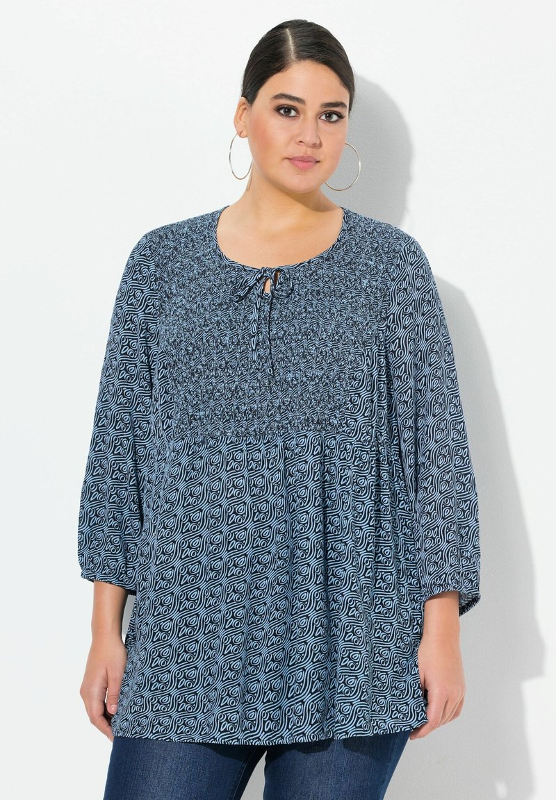 Ulla Popken ALLOVER PRINT SMOCKED  - Camicetta - marine