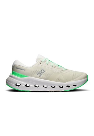 On, CLOUDRUNNER 3 - Road running shoes - ghost  verdite