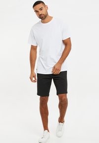 Threadbare THBNORTHSEA - Shorts - black