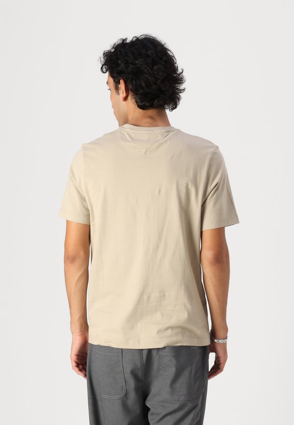 SEASONAL SOLID TEE - Basic T-shirt - sandalwood2