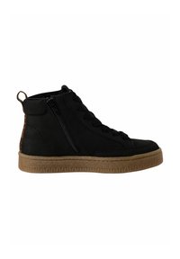 Basket montante noire avec lacets noirs, fermeture éclair latérale, languette marron et semelle épaisse en caoutchouc marron.