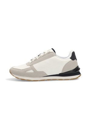 CANADA - Zapatillas - white