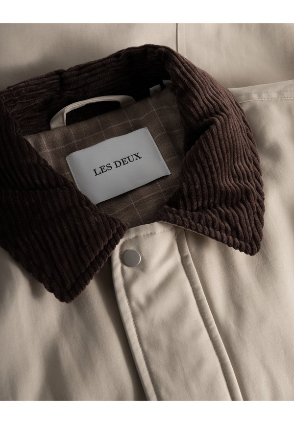 MONTANA 3.0 - Light jacket - beige3