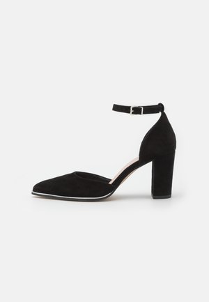 Pumps - black