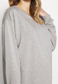 Boob Mikina - mottled grey