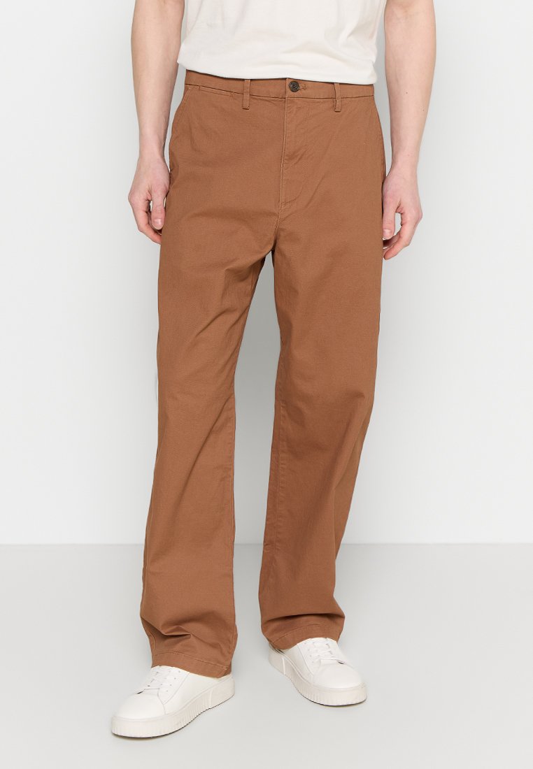 Pantalones chinos