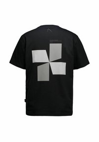 Black T-shirt with a large abstract geometric design of four irregular gray quadrilaterals arranged around a central point on the back.