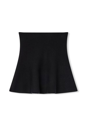 Czarna spódnica w kształcie litery A, dzianinowa, z dopasowanym pasem i rozkloszowanym dołem, prezentowana na białym tle.