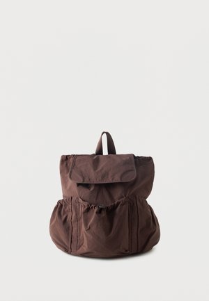 Vero Moda VMEMILIE SMALL BACKPACK - Tagesrucksack - dark brown