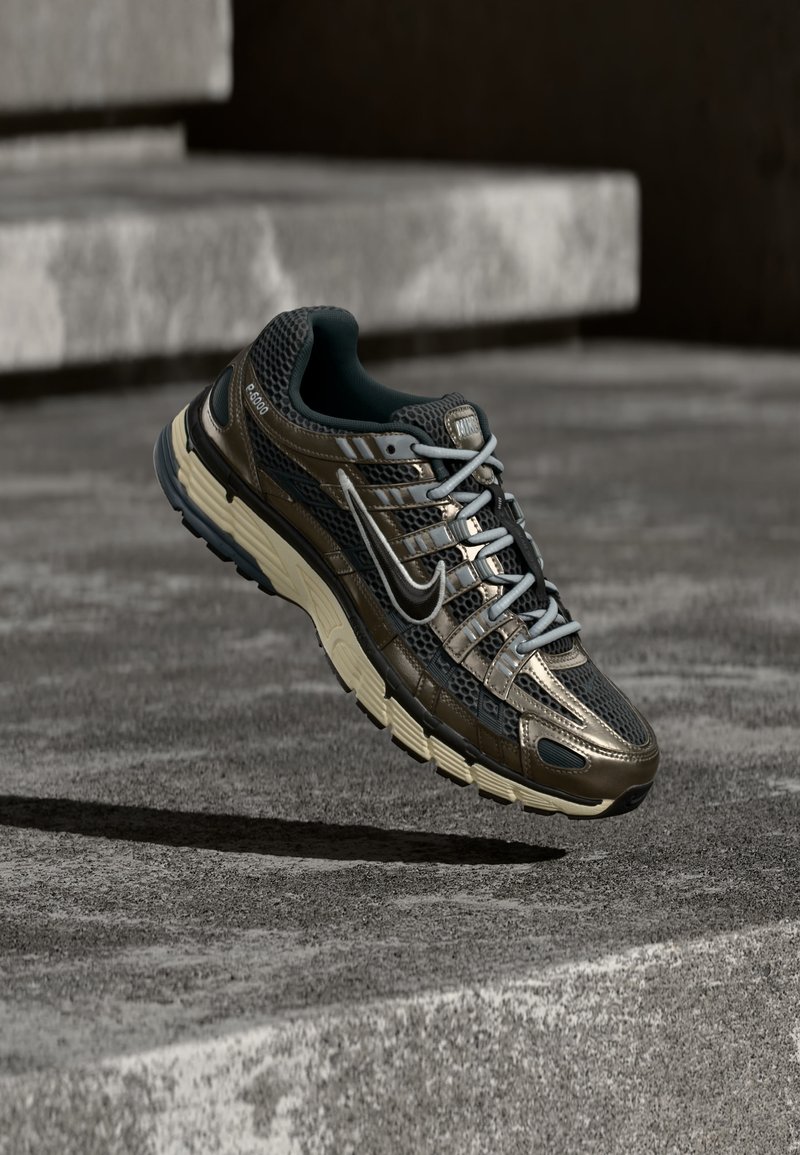 P 6000 SE anthracite/black/metallic pewter/smoke grey/light smoke grey/pale ivory/silver-coloured