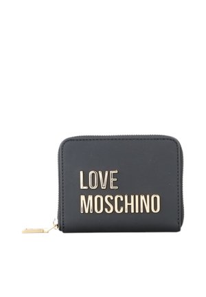 Portafoglio nero con cerniera con lettere metalliche dorate che compongono la scritta LOVE MOSCHINO sul davanti e una linguetta dorata sulla cerniera laterale.