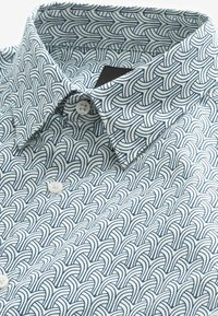 Next STRETCH OXFORD - Ing - white