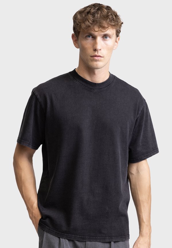 GOMES TEE BOXY FIT - Print T-shirt