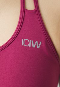 ICANIWILL DEFINE SEAMLESS BRA - Vidutiniškai krūtinę prilaikanti sportinė liemenėlė - magenta rose