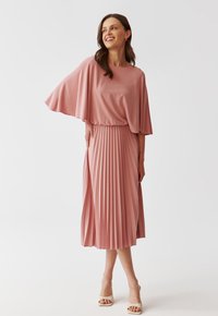 TATUUM GAJA - Päevakleit - pink