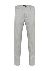 Pantalones a rayas en gris claro con un diseño de frente plano, ajuste slim, textura sutil y cierre de un solo botón.
