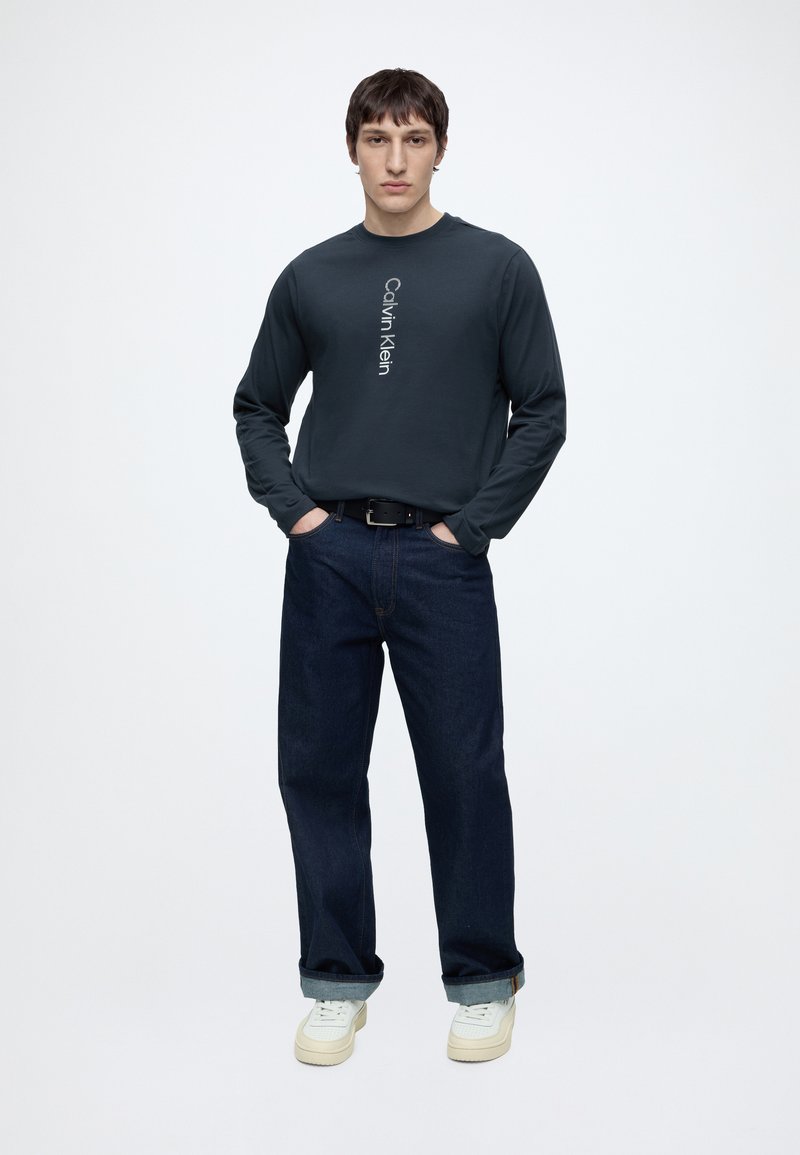 Calvin Klein GRAPHIC TEE ICON SPORT - Top s dlouhým rukávem - shoreline
