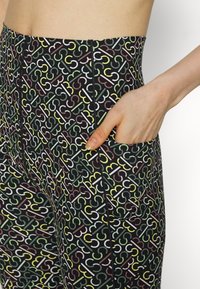 Sweaty Betty POWER ULTRASCULPT HIGH WAIST 7/8 WORKOUT LEGGINGS - Leggings - black