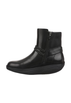 UKI - Stivaletti - black